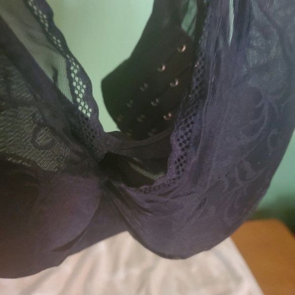 NWT Mold Cup Jeweled Center 36D Jacquard Bra - Picture 2 of 8